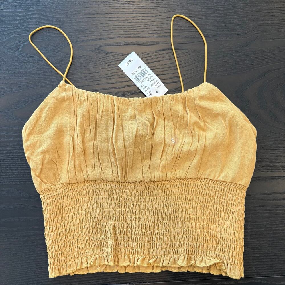 PacSun Sun Yellow Smocked Crop Tank – Size Small (NWT)